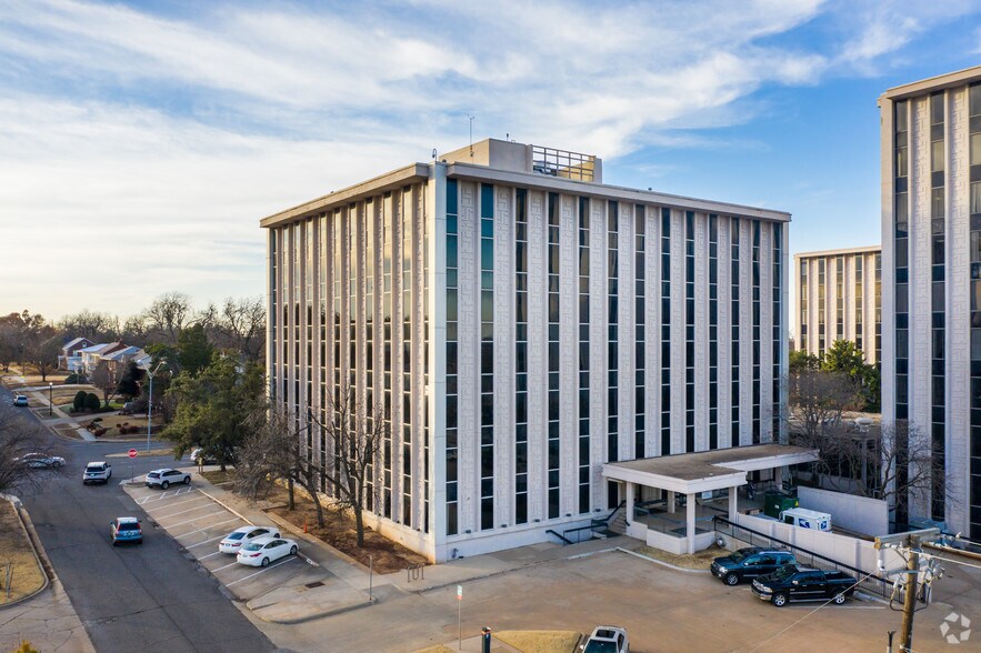 More Photos Of 2000 N Classen Blvd, Oklahoma City Unknown For Lease