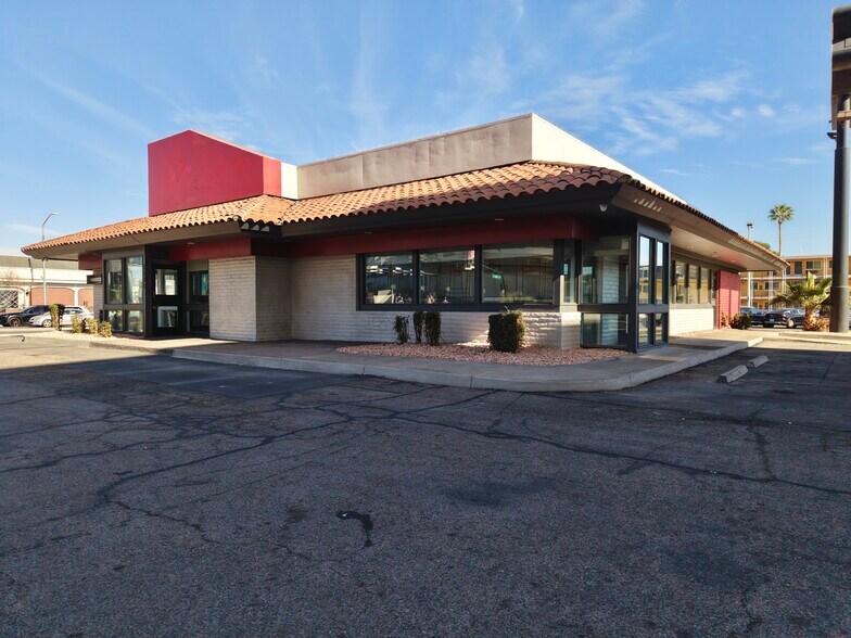 Primary Photo Of 2001 S Las Vegas Blvd, Las Vegas Fast Food For Lease