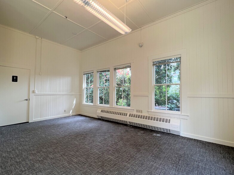 More Photos Of 572 Ruger St, San Francisco Office For Lease
