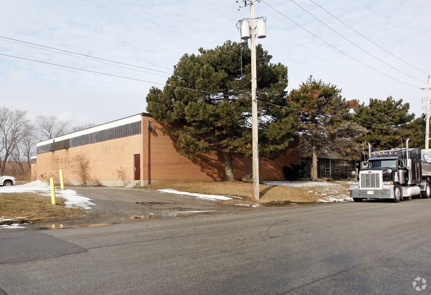 More Photos Of 56 Torlake Cres, Toronto Food Processing For Lease