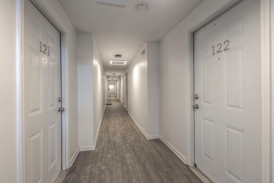 More Photos Of 3035 Harrison St, Kansas City Apartments For Sale