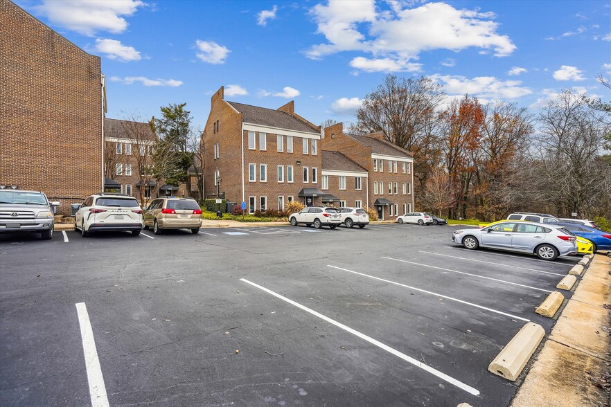 More Photos Of 9522 State Route 29, Fairfax Loft Creative Space For Sale