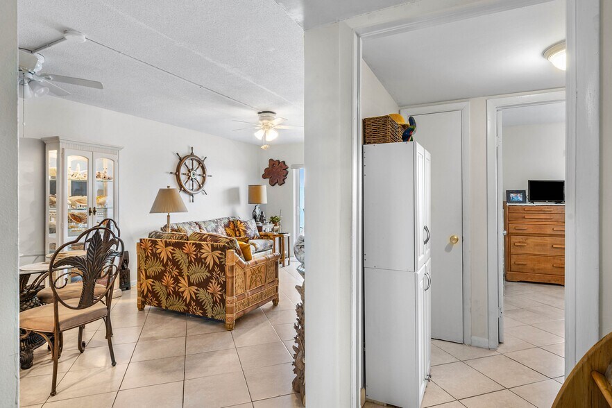 More Photos Of 628 Southwind Cir, North Palm Beach Apartments For Sale