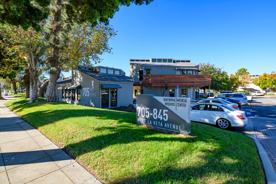 More Photos Of 805 W La Veta Ave, Orange Medical For Lease