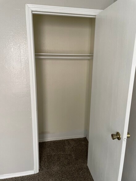 More Photos Of 1308 N Carol Ave, Monahans Apartments For Sale