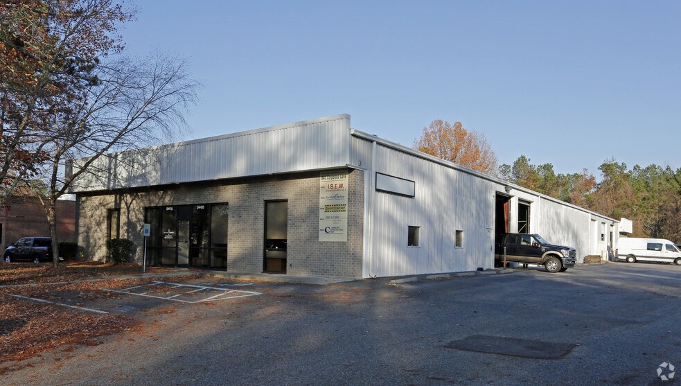 More Photos Of 940 Corporate Ln, Chesapeake Industrial For Lease