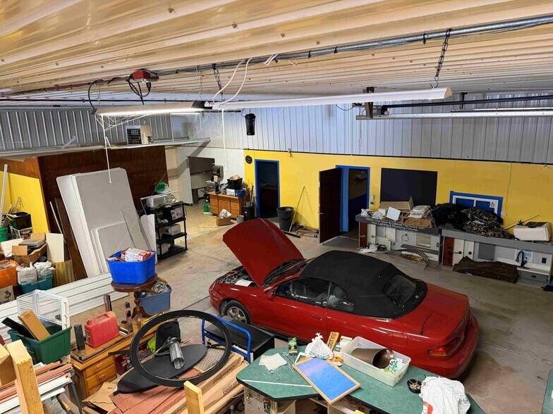 More Photos Of 40 Midland Ave, Rockdale Warehouse For Lease