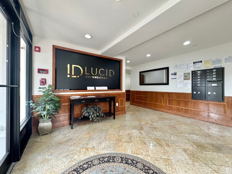 More Photos Of 8716 Avon St, Jamaica Apartments For Lease