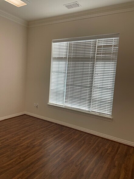 More Photos Of 8751 Collin McKinney Pky, McKinney Office Residential For Lease