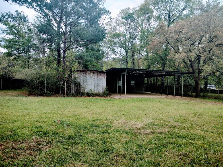 More Photos Of 73312 Highway 1077, Covington Warehouse For Sale