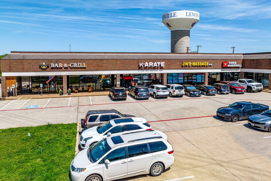 More Photos Of 1425 Justin Rd, Lewisville Storefront For Lease