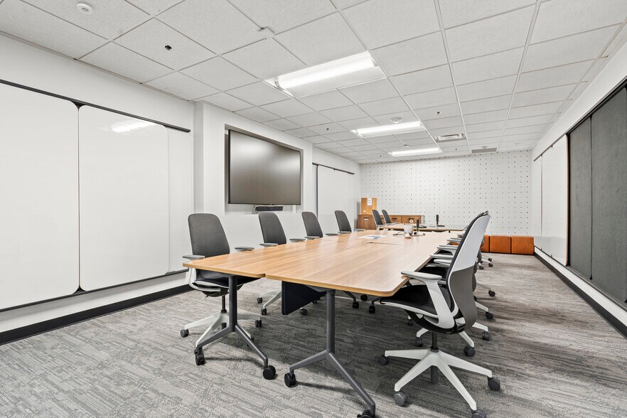 More Photos Of 5701 Katella Ave, Cypress Office For Lease