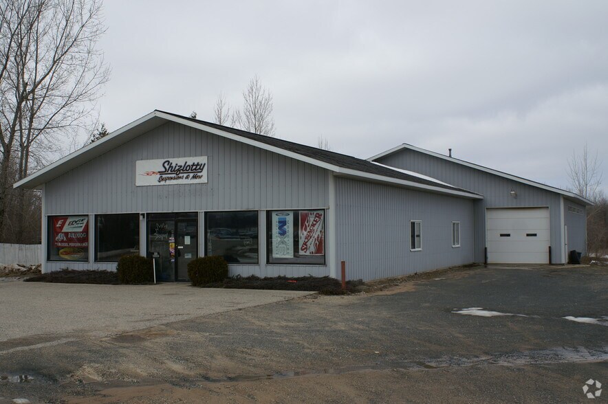 More Photos Of 5140 W Polk Rd, Hart Freestanding For Sale