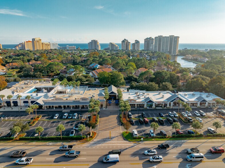 Primary Photo Of 9375 US Highway 98 E, Miramar Beach General Retail For Lease