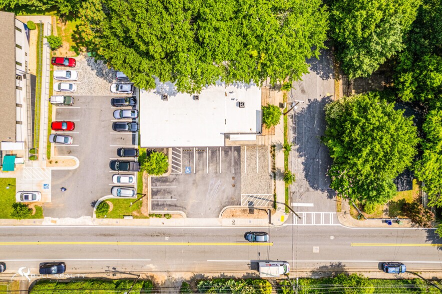 More Photos Of 1358 Glenwood Ave SE, Atlanta Freestanding For Sale