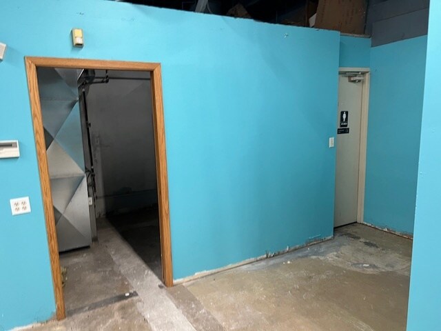 More Photos Of 211-219 S Walter Ave, Appleton Unknown For Lease