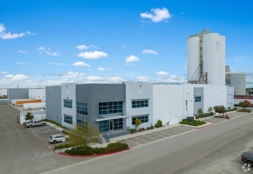 Primary Photo Of 9584 Sugar Rd, Tracy Warehouse For Lease