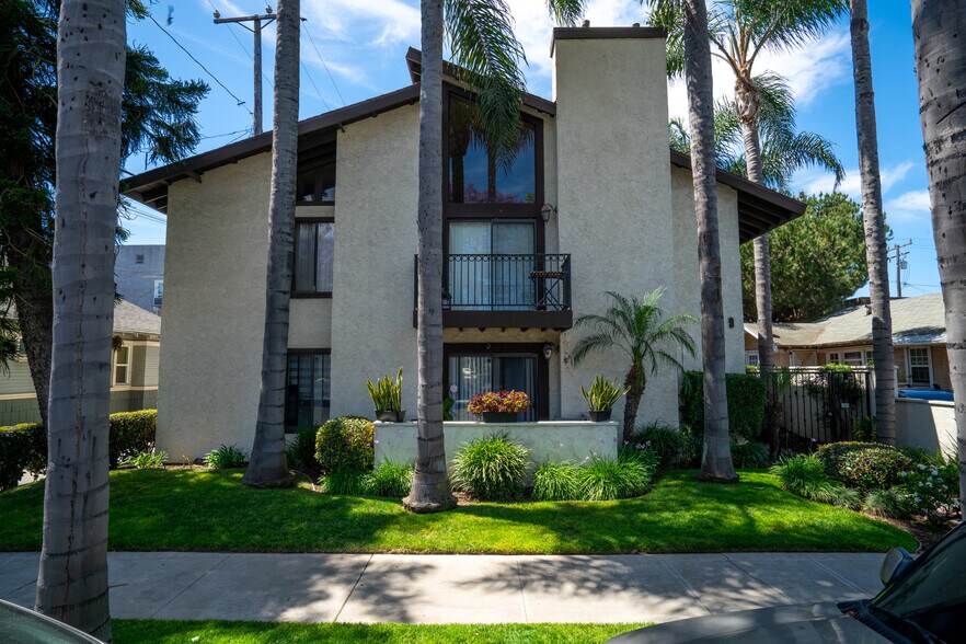More Photos Of 729 Freeman Ave, Long Beach Apartments For Sale