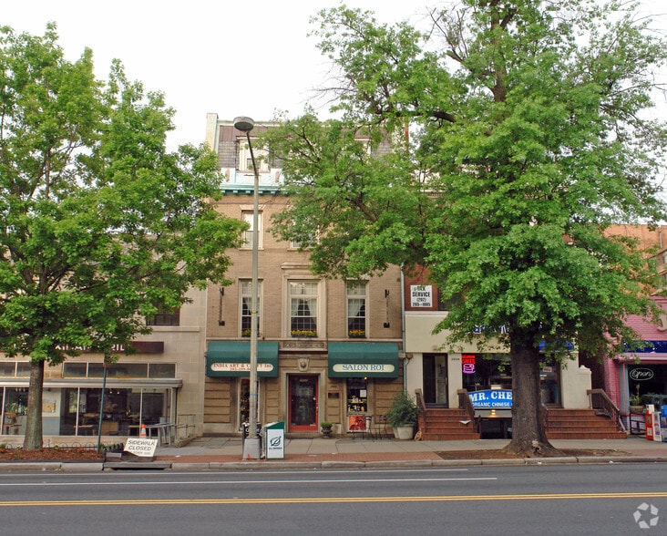 Primary Photo Of 2602 Connecticut Ave NW, Washington General Retail For Lease