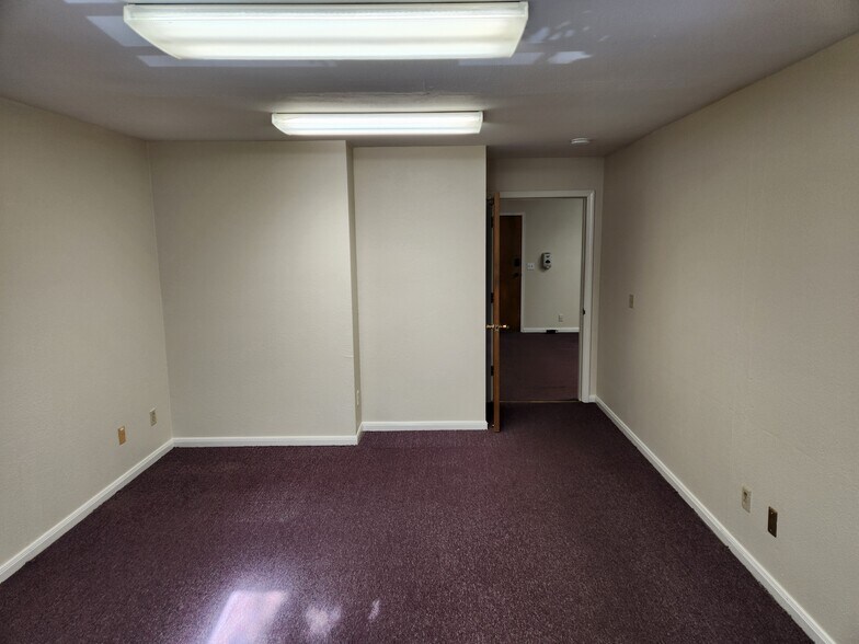 More Photos Of 1500 Noriega St, San Francisco Office For Lease