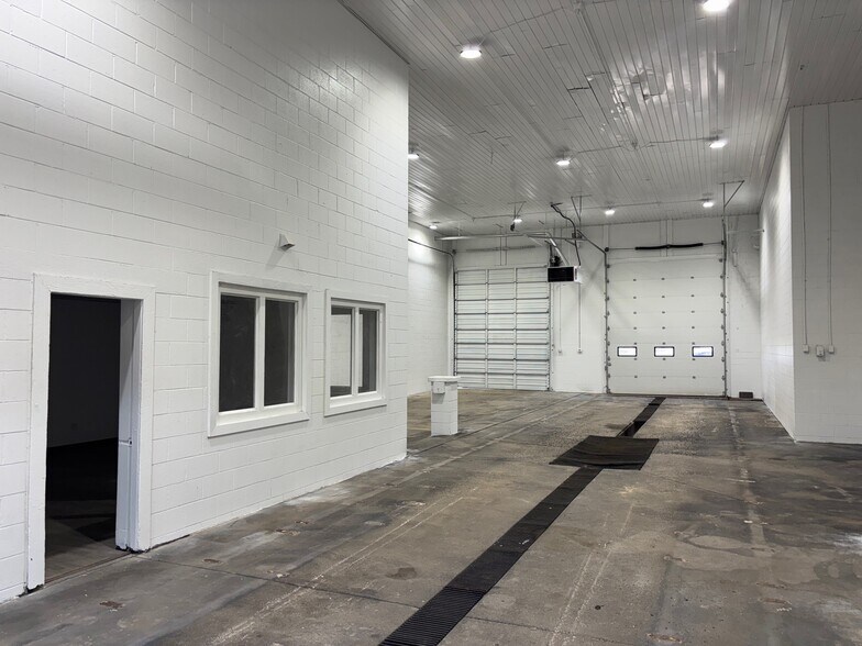 More Photos Of 301 Borrelli Blvd, Paulsboro Industrial For Sale