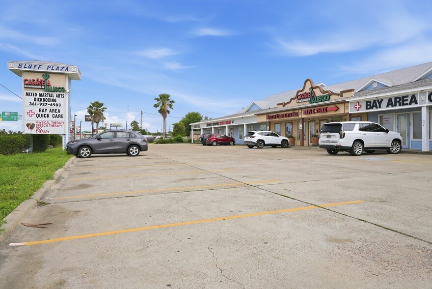 More Photos Of 9929 S Padre Island Dr, Corpus Christi Storefront For Sale
