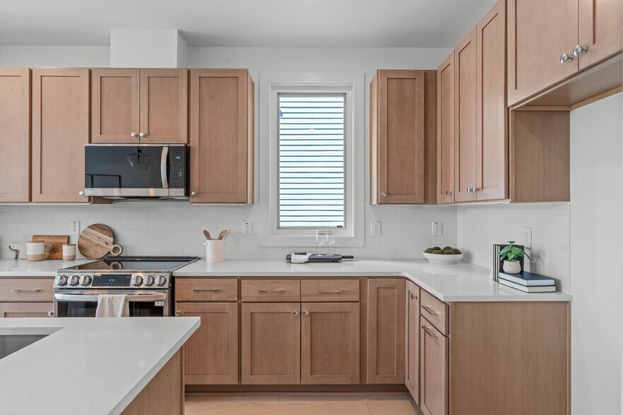 More Photos Of , Raleigh Multifamily For Sale