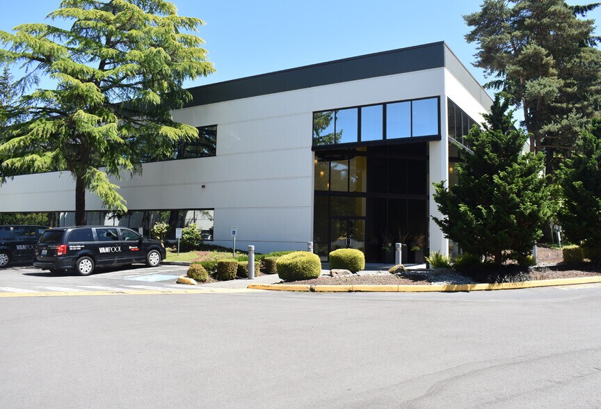 More Photos Of 5010 148th Ave NE, Redmond Office For Lease
