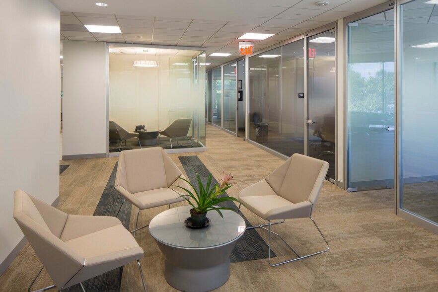 More Photos Of 301 Lippincott Dr, Marlton Office For Lease
