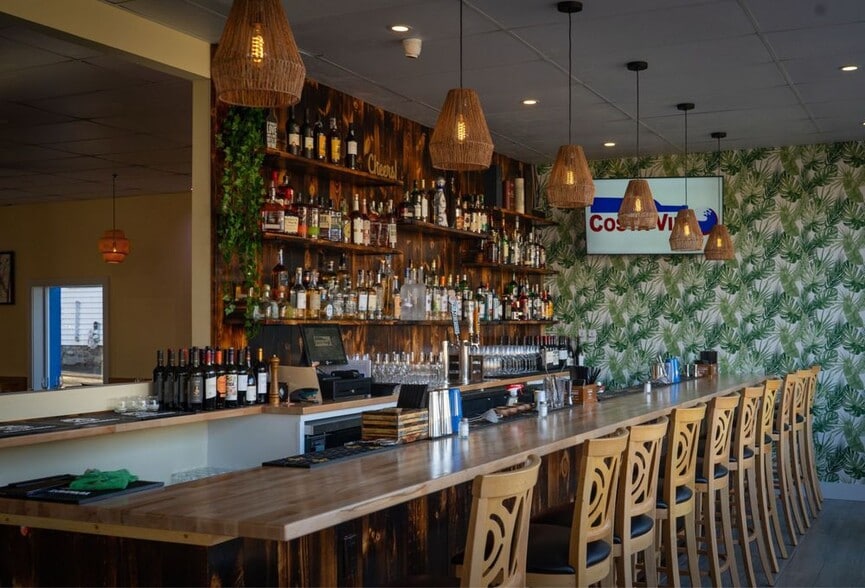 More Photos Of 36 Westport Ave, Norwalk Freestanding For Lease