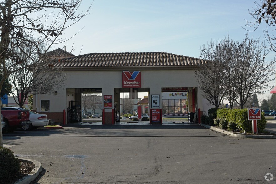 More Photos Of 2001-2295 W Cleveland Ave, Madera Unknown For Lease