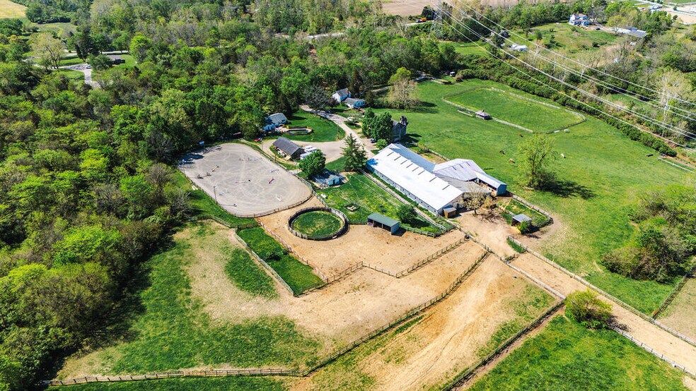 More Photos Of 2920 Minton Rd, Hamilton Specialty For Sale