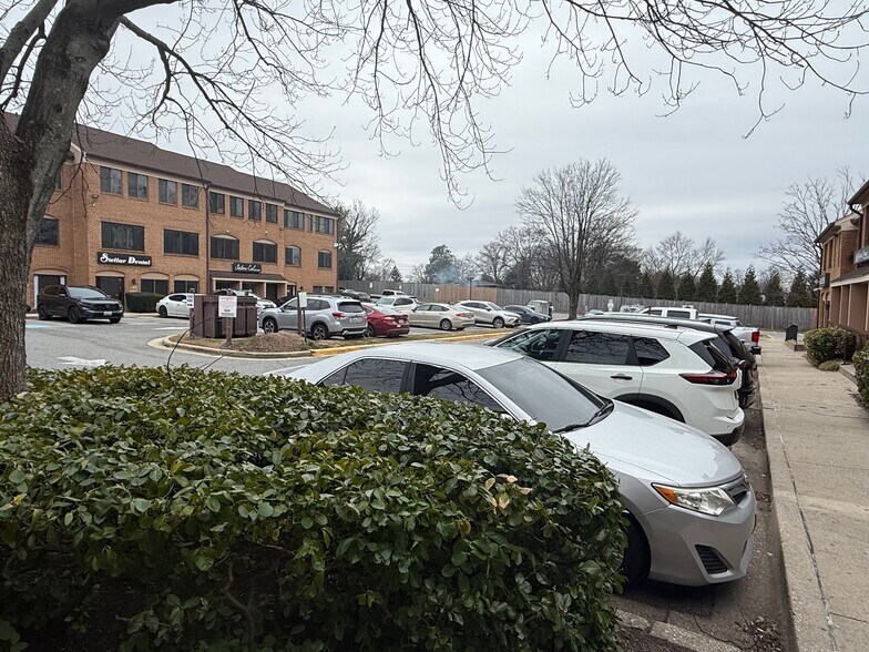 More Photos Of 11201-11259 Lockwood Dr, Silver Spring Office For Sale