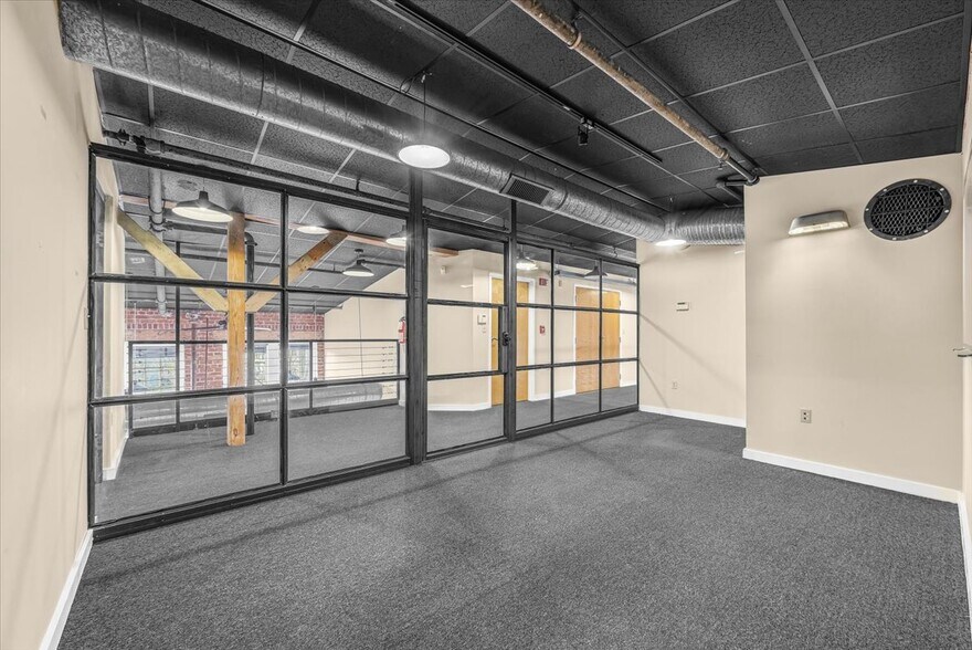 More Photos Of 241 E 4th St, Frederick Loft Creative Space For Sale