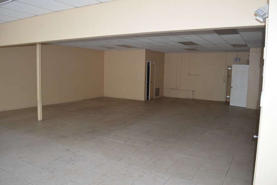 More Photos Of 4040 SW 69th Ave, Miramar Freestanding For Sale