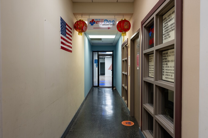 More Photos Of 1008-1010 Arch St, Philadelphia Apartments For Lease