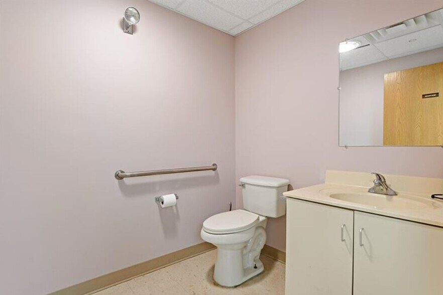 More Photos Of 892 Stoystown Rd, Somerset Office For Sale