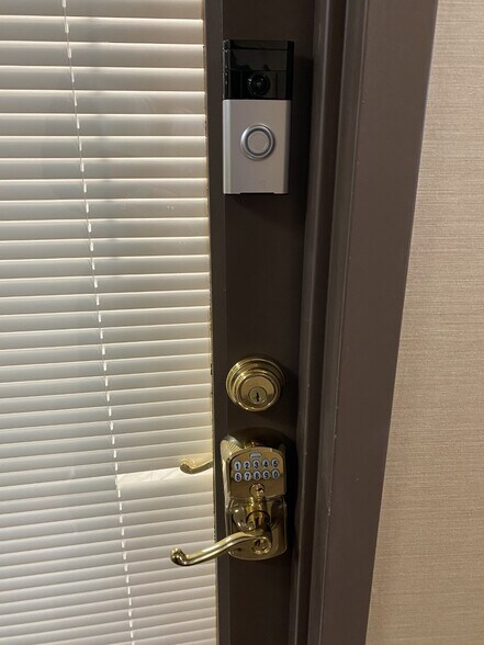 More Photos Of 1111 Kane Concourse, Bay Harbor Islands Loft Creative Space For Lease