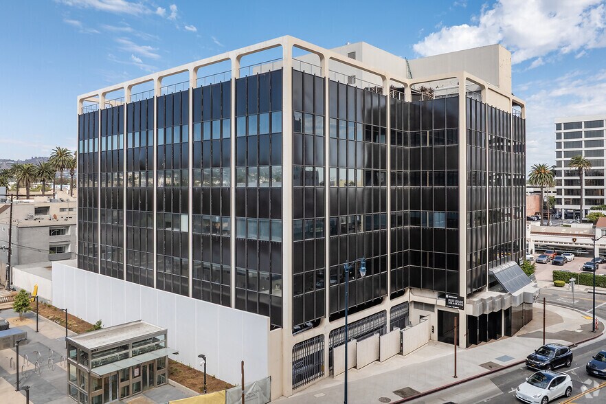Primary Photo Of 8447 Wilshire Blvd, Beverly Hills Office For Lease