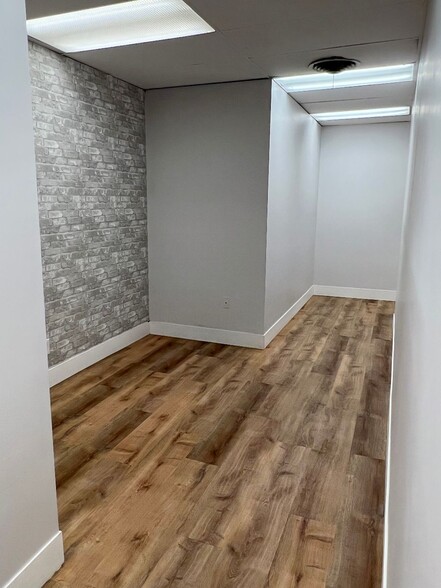More Photos Of 15-17 N Main St, Brighton Storefront Retail Office For Lease