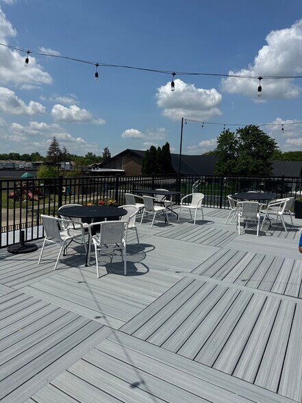 More Photos Of 8817 W 143rd St, Orland Park Restaurant For Sale