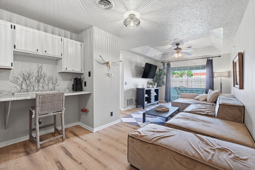 More Photos Of 107 Amity st, Louisburg Hotel For Sale
