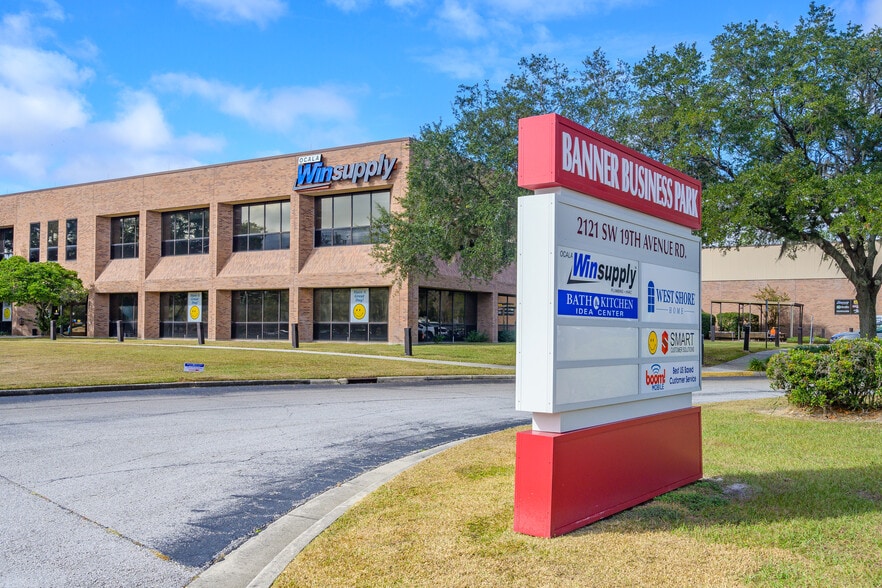 More Photos Of 2121 SW 19th Avenue Rd, Ocala Flex For Sale