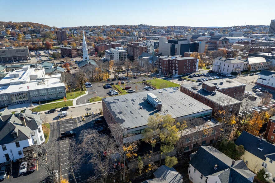 More Photos Of 43 Harvard St, Worcester Office For Lease