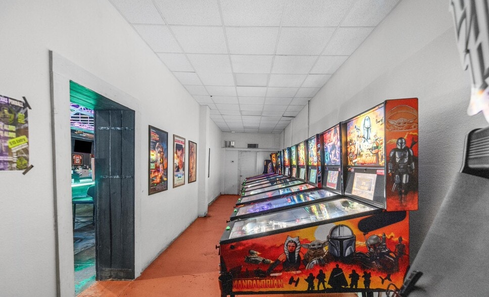 More Photos Of , Corpus Christi General Retail For Sale