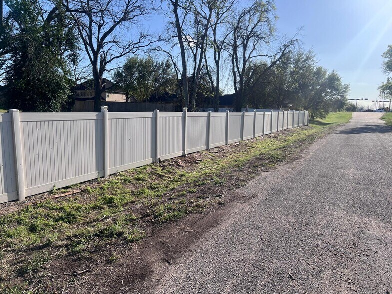 More Photos Of 1240 Hagerson, Sugar Land Land For Sale