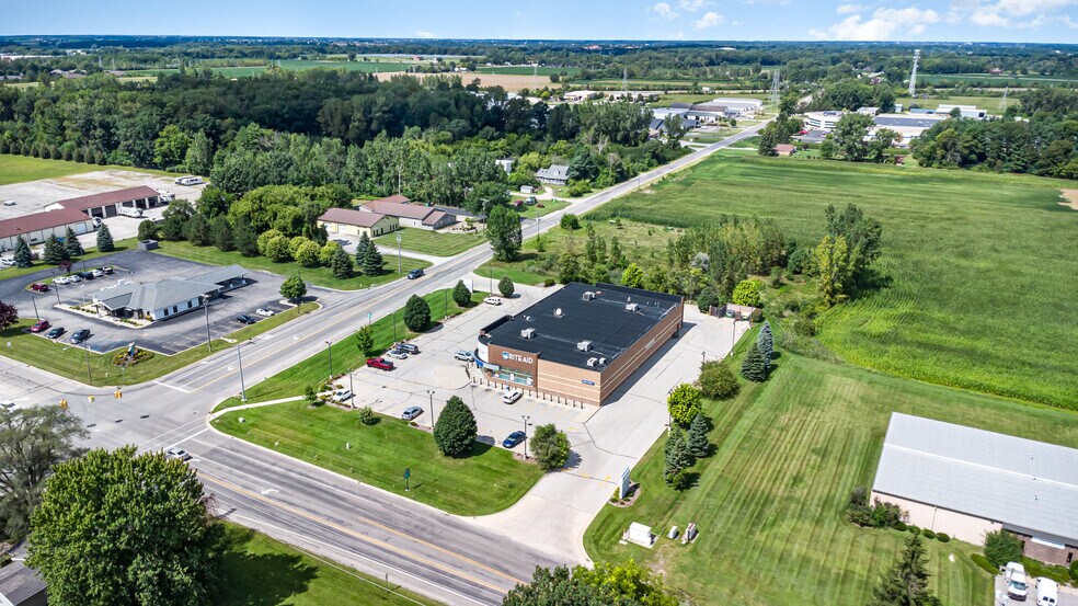 More Photos Of 1470 Tittabawassee Rd, Saginaw Drugstore For Sale