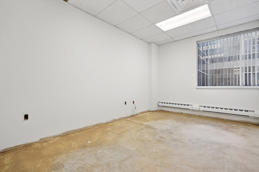 More Photos Of 2740 NJ-10 Suite #201, Morris Plains Office For Sale