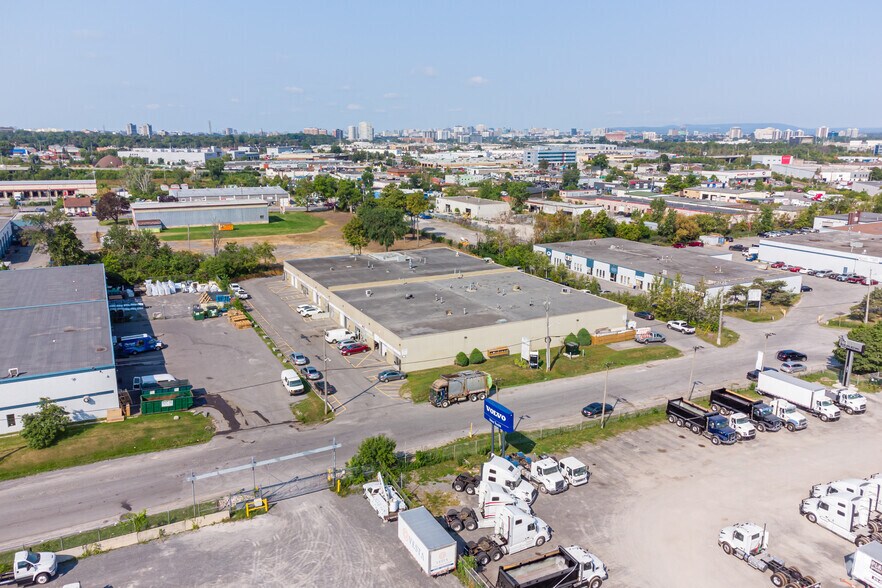More Photos Of 1580-1590 Liverpool Ct, Ottawa Warehouse For Lease