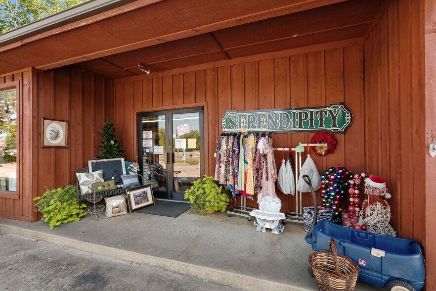 More Photos Of 1225 W Center St, Greenwood Office For Sale